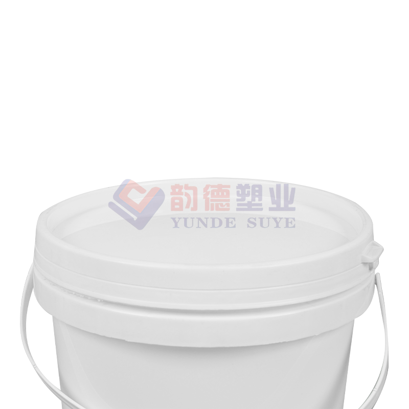 2L American Style Plastic Pails & Buckets with Lid