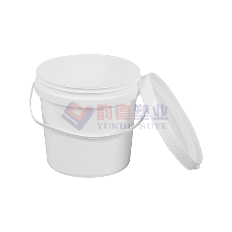 2L American Style Plastic Pails & Buckets with Lid